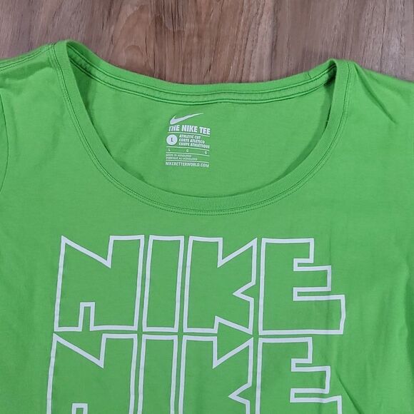 🔺️Nike Bright Green & White Short Sleeve Top Large - Picture 3 of 8